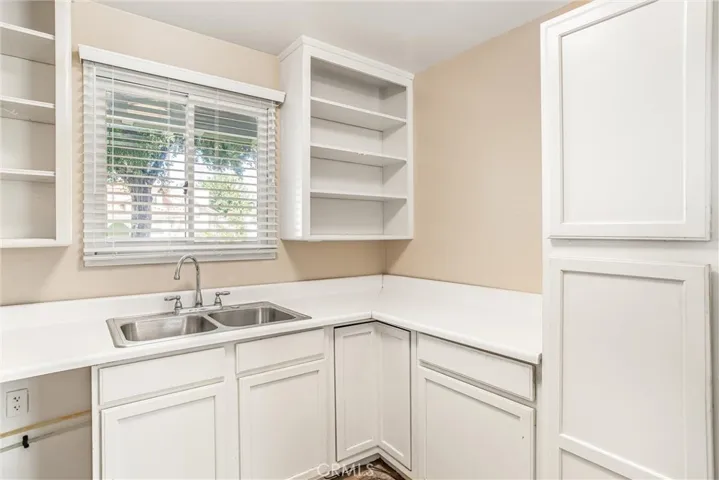 102 E Pioneer, Redlands, California 92374