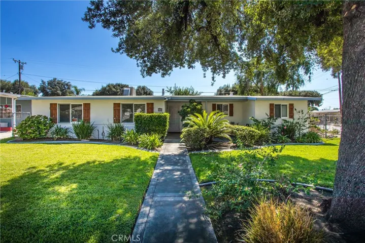 102 E Pioneer, Redlands, California 92374
