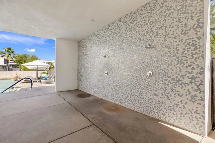 10-web-or-mls-8M4A9619