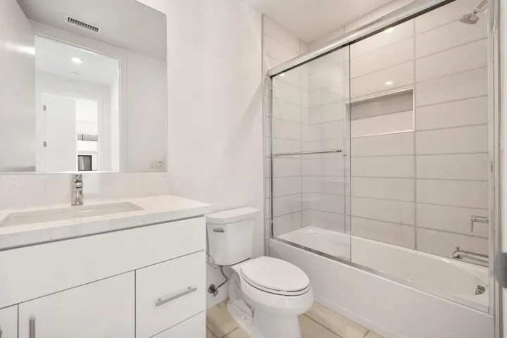 48-web-or-mls-8M4A9840