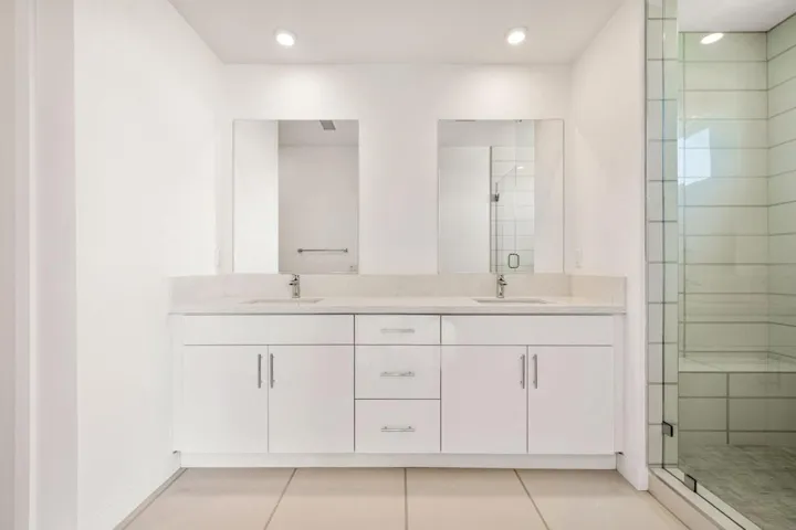 39-web-or-mls-8M4A9771