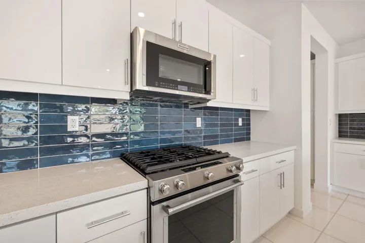 55-web-or-mls-8M4A9885