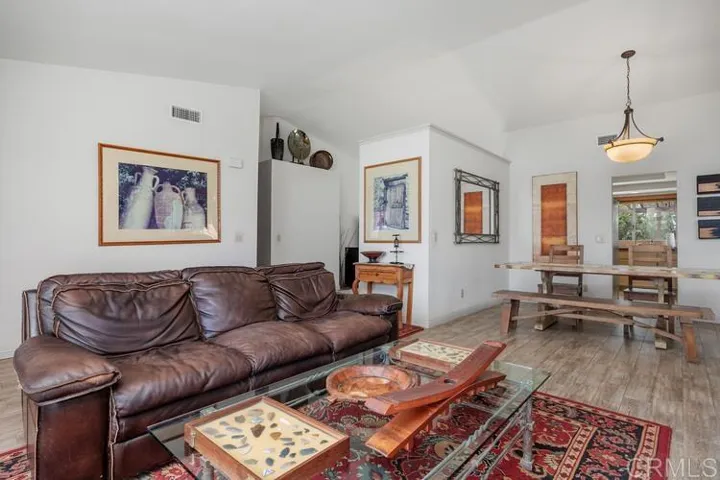 689 Wolf Point Ct, Oceanside, California 92057