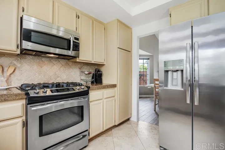689 Wolf Point Ct, Oceanside, California 92057