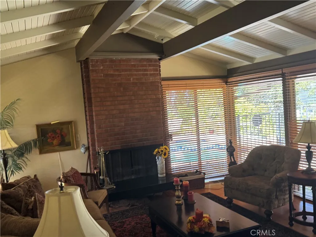 16216 16216 Bertella Drive, Encino, California 91436 home-pic-12