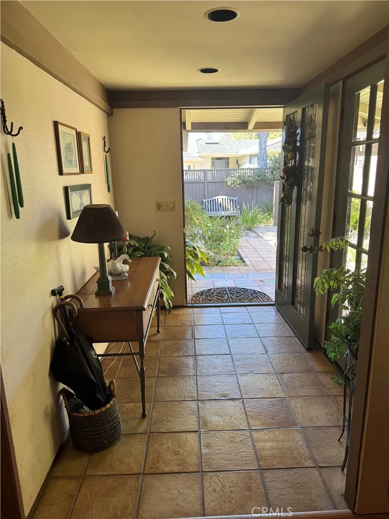 16216 16216 Bertella Drive, Encino, California 91436 home-pic-1