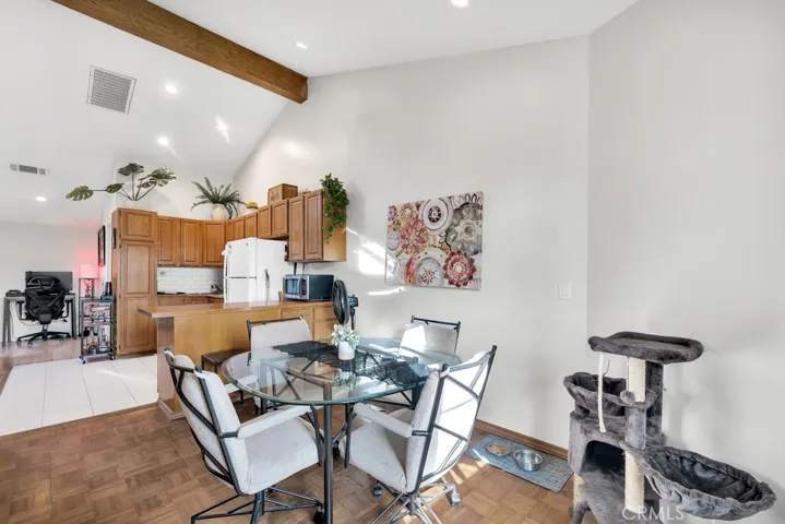 6693 Ardenwood, Simi Valley, California 93063