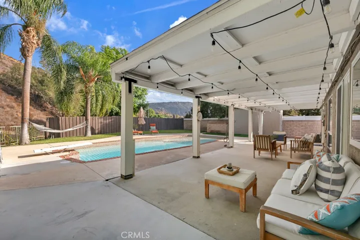 6693 Ardenwood, Simi Valley, California 93063