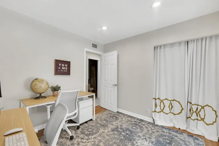 6693 Ardenwood, Simi Valley, California 93063
