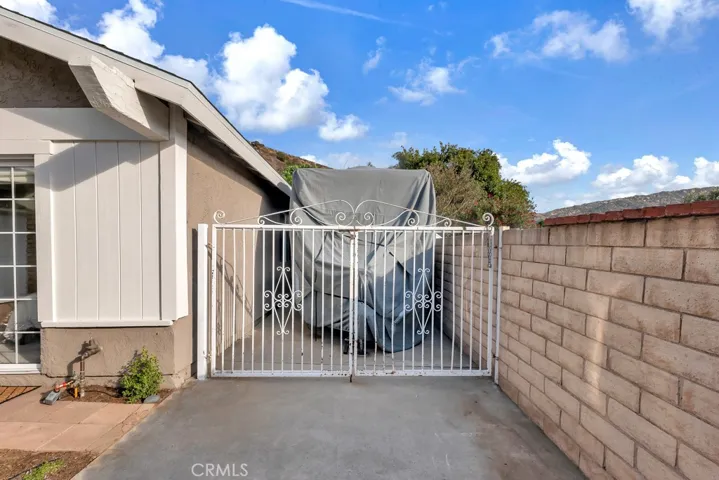 6693 Ardenwood, Simi Valley, California 93063