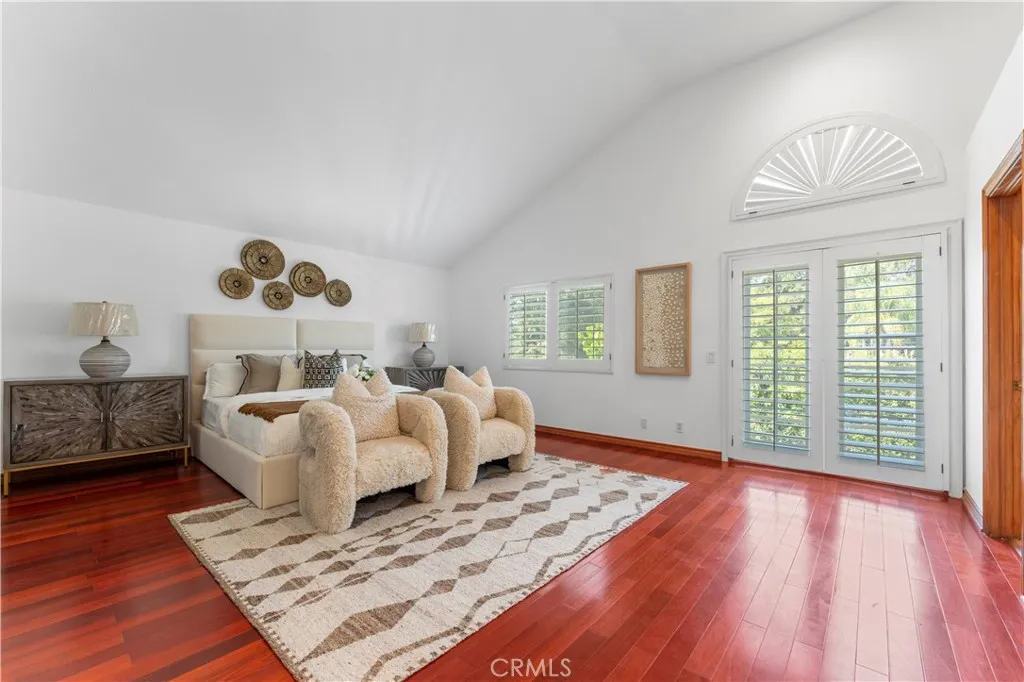 1011 Rodeo Road, Arcadia, California 91006 home-pic-24