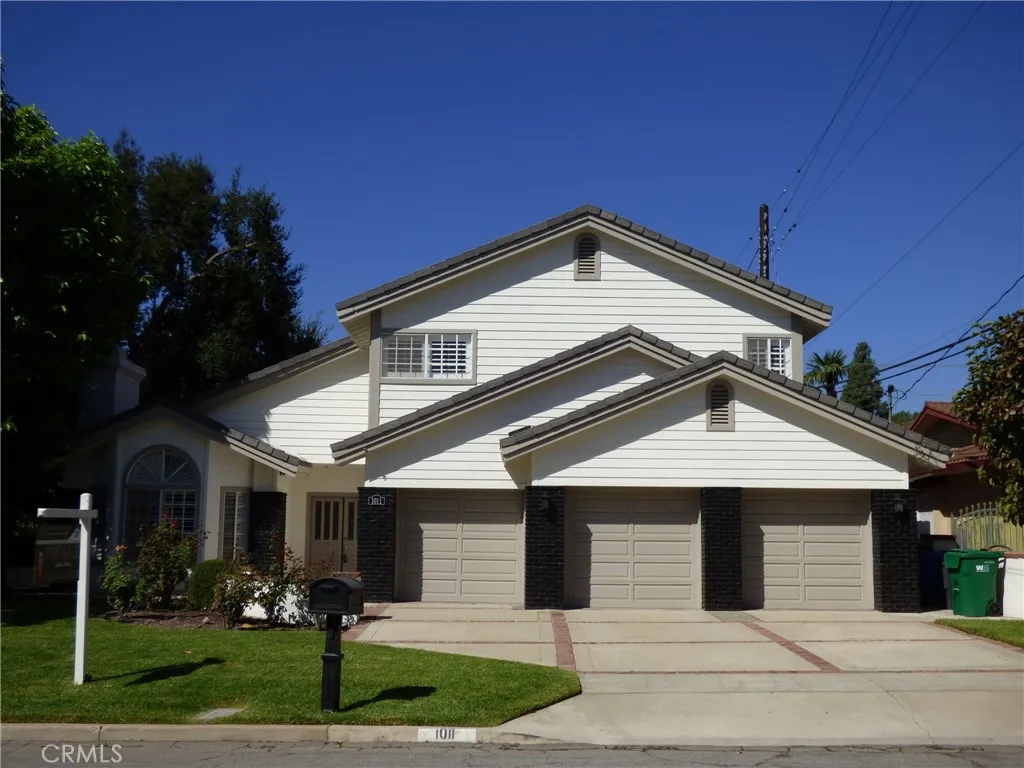 1011 Rodeo Road, Arcadia, California 91006 home-pic-0
