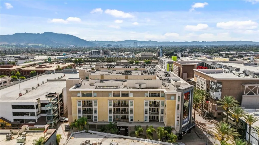 250 N First Street 436, Burbank, California 91502 home-pic-24