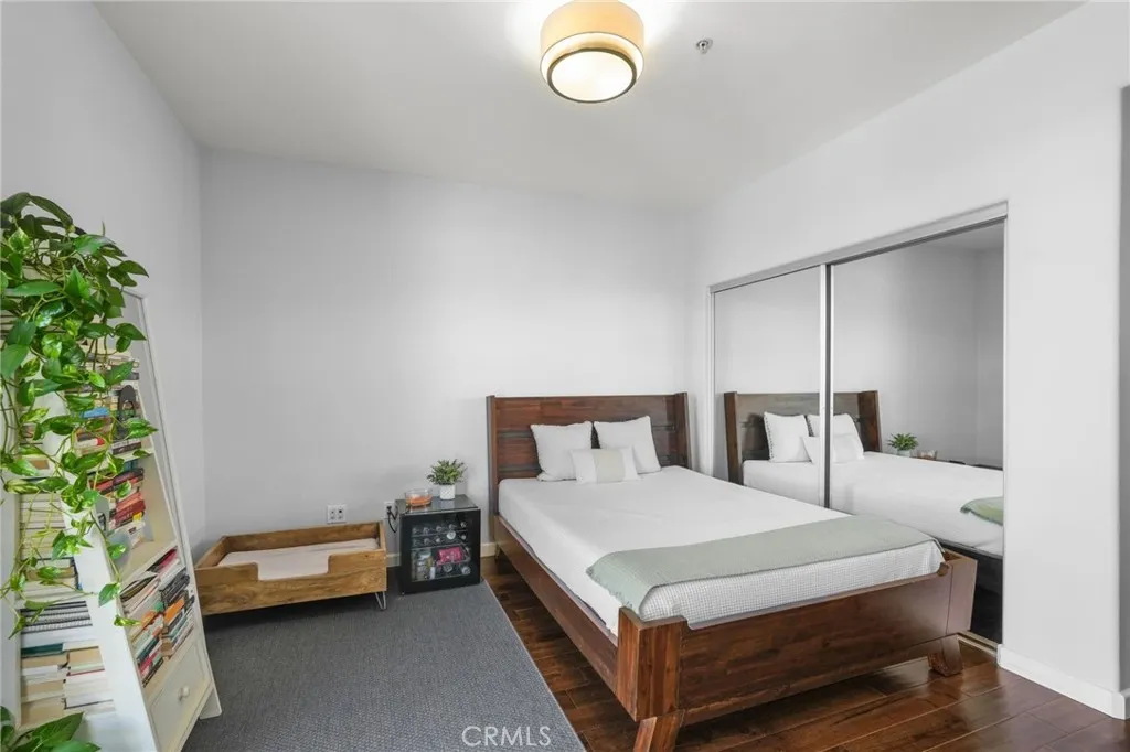 250 N First Street 436, Burbank, California 91502 home-pic-12