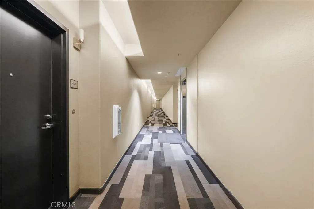 250 N First Street 436, Burbank, California 91502 home-pic-27