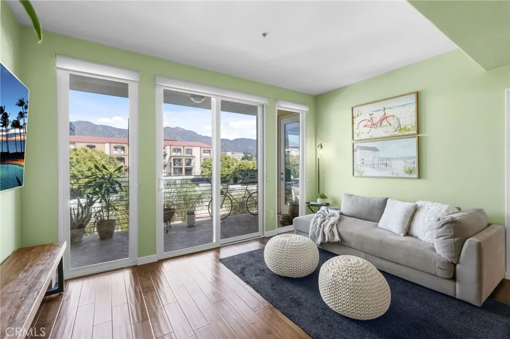 250 N First Street 436, Burbank, California 91502 home-pic-3