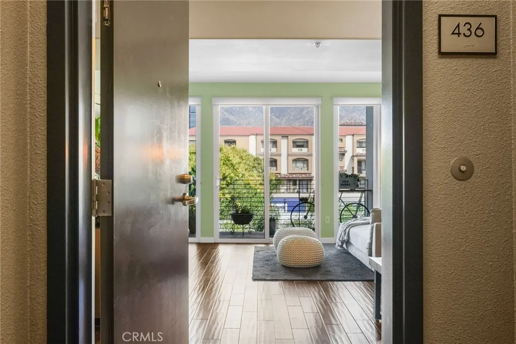 250 N First Street 436, Burbank, California 91502 home-pic-29