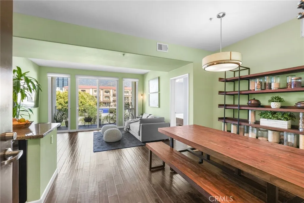 250 N First Street 436, Burbank, California 91502 home-pic-3