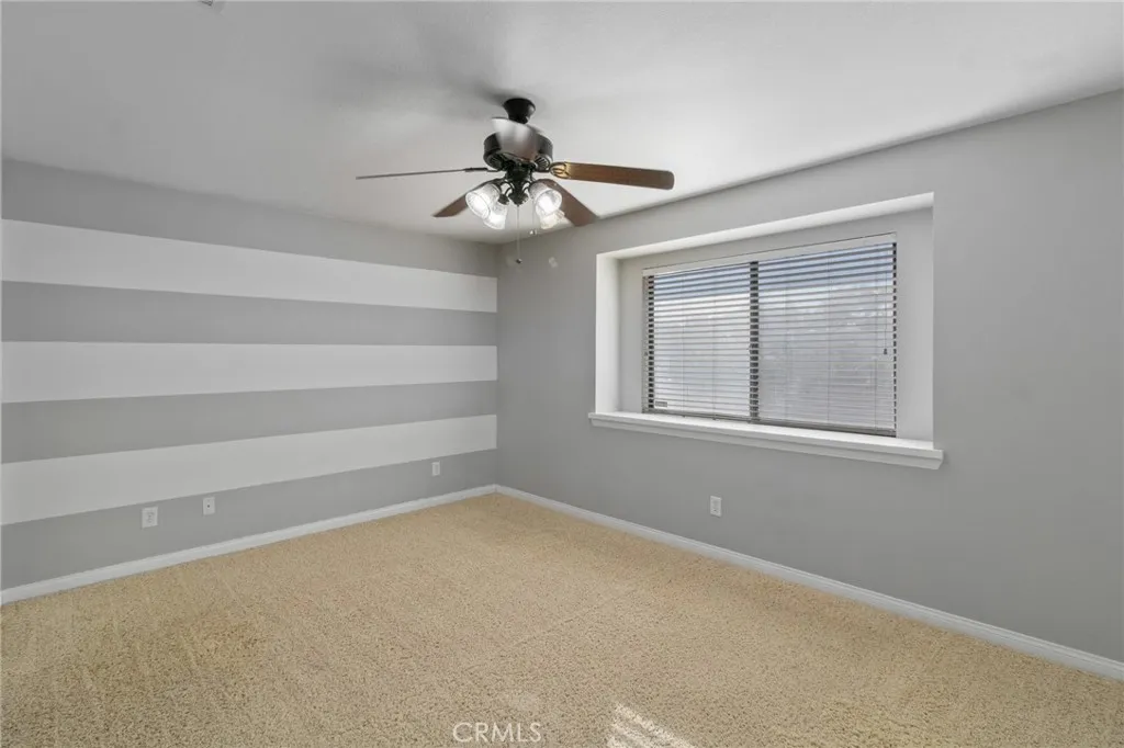 14087 Driftwood, Victorville, California 92395 home-pic-18