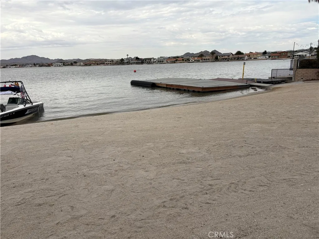 14087 Driftwood, Victorville, California 92395 home-pic-29