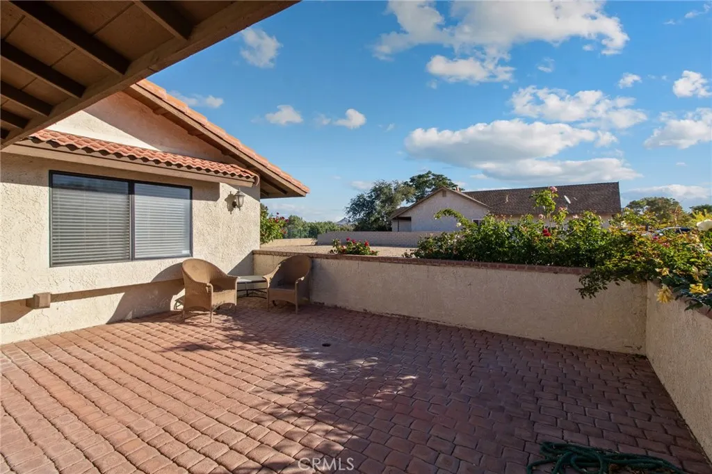 14087 Driftwood, Victorville, California 92395 home-pic-3