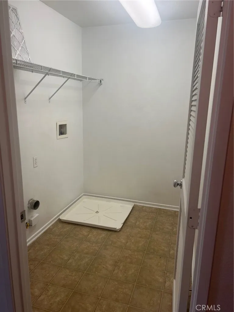 15723 Parkhouse 6, Fontana, California 92336 home-pic-22