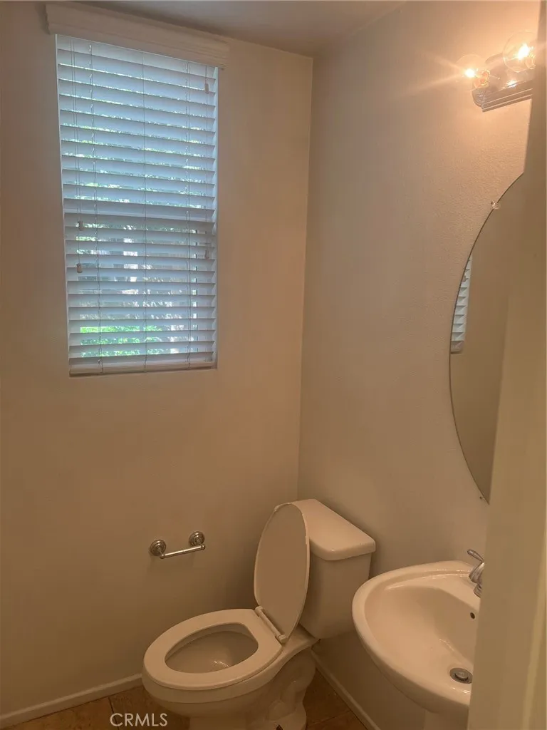 15723 Parkhouse 6, Fontana, California 92336 home-pic-7