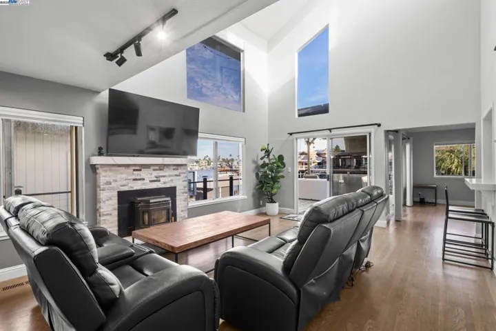 5055 Discovery Pt, Discovery Bay, California 94505