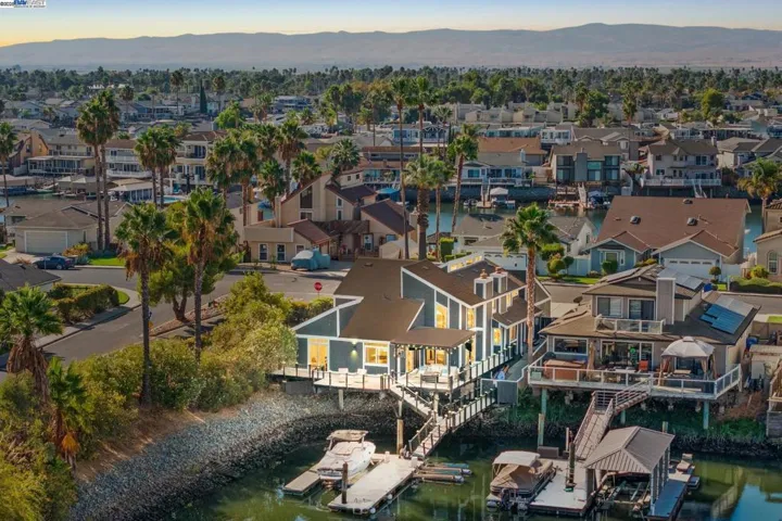 5055 Discovery Pt, Discovery Bay, California 94505