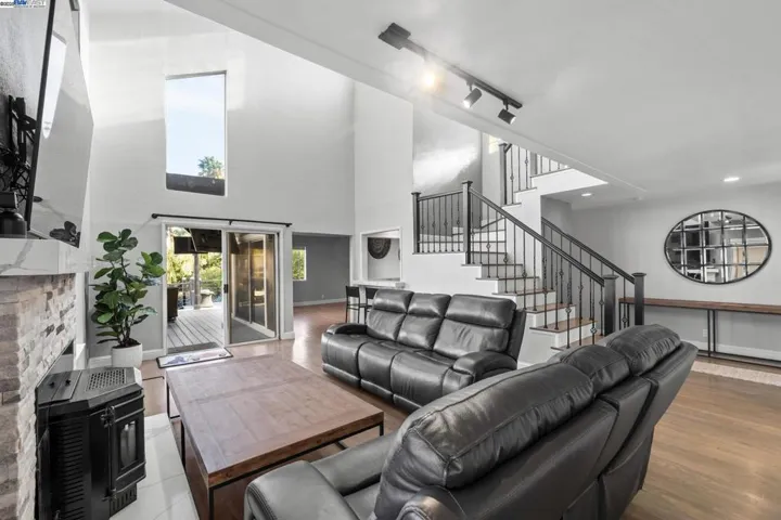5055 Discovery Pt, Discovery Bay, California 94505