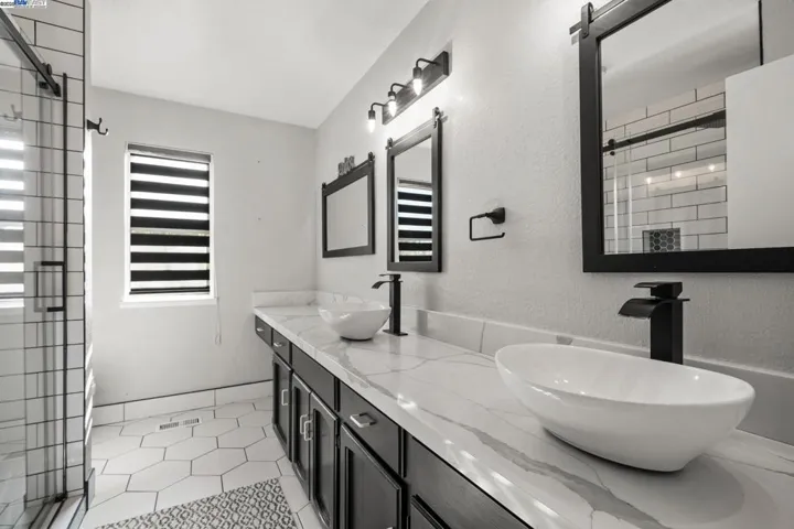 5055 Discovery Pt, Discovery Bay, California 94505