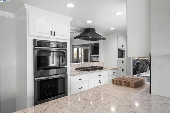 5055 Discovery Pt, Discovery Bay, California 94505
