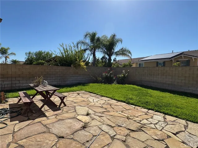 16172 Loomis Court, Fontana, California 92336