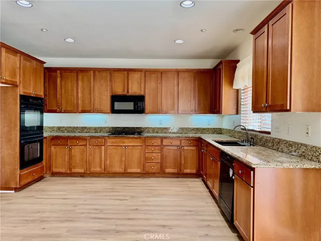 16172 Loomis Court, Fontana, California 92336