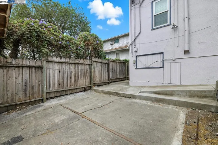 2138 19th Ave, Oakland, California 94606