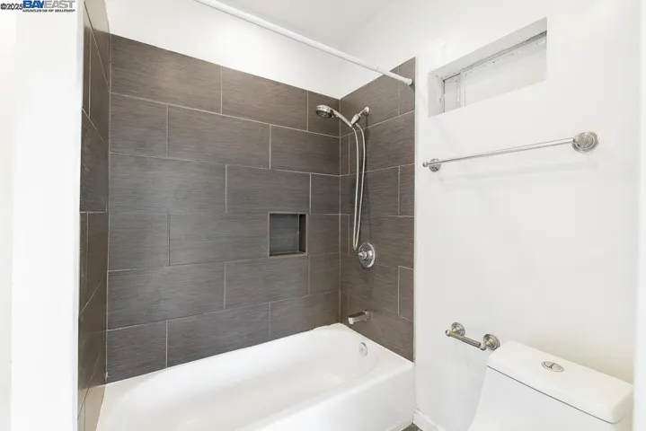 2138 19th Ave, Oakland, California 94606