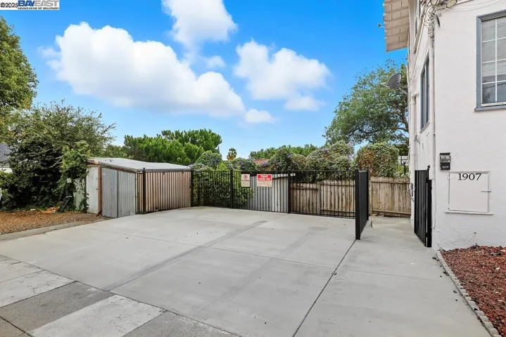 2138 19th Ave, Oakland, California 94606