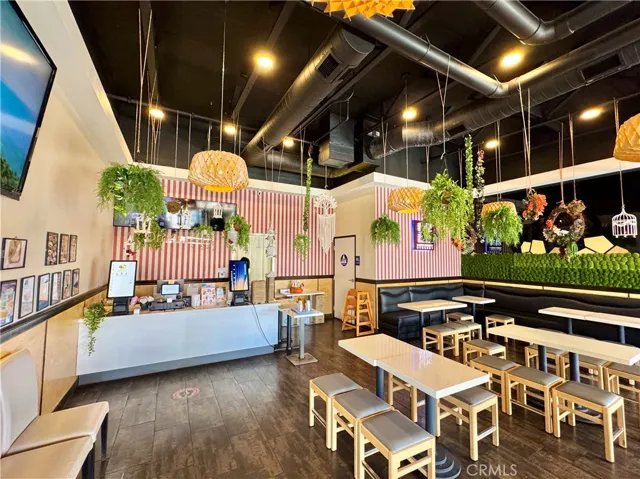 Large seating capacity