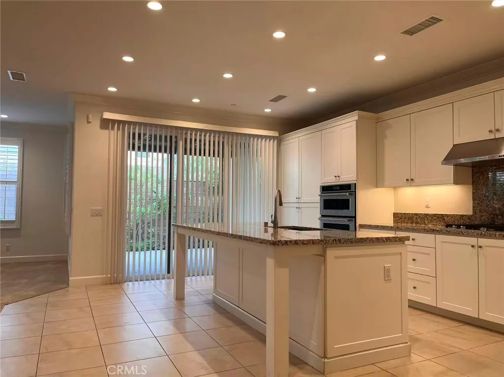 119 Alumroot, Irvine, California 92620 home-pic-8
