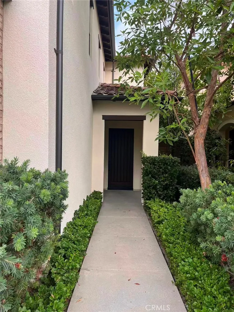 119 Alumroot, Irvine, California 92620 home-pic-4