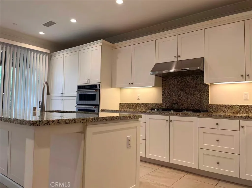 119 Alumroot, Irvine, California 92620 home-pic-7