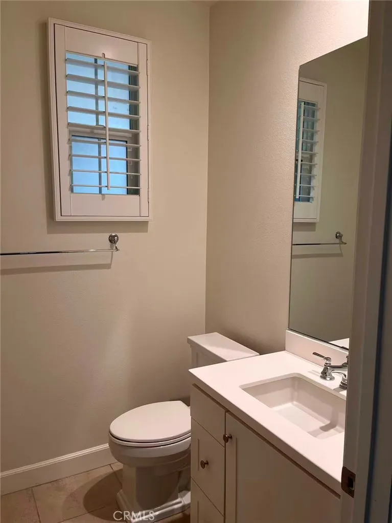 119 Alumroot, Irvine, California 92620 home-pic-25