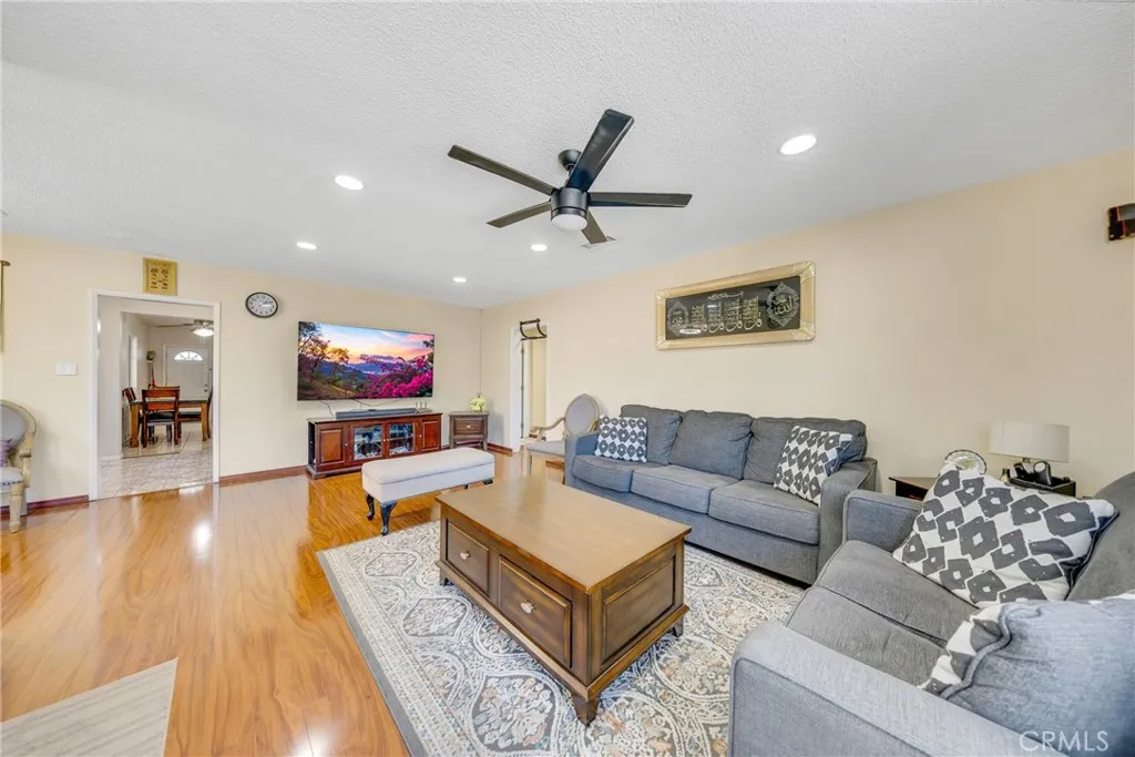 4132 Lynd, Arcadia, California 91006 home-pic-2