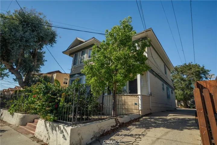 252 W 11th, San Pedro, California 90731