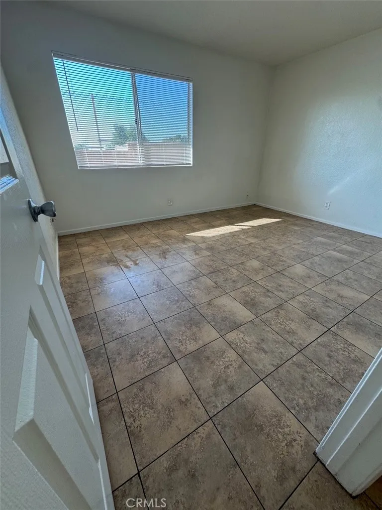 1365 Crafton 1106, Mentone, California 92359 home-pic-9