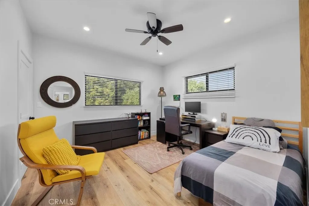 505 W Maple Avenue, El Segundo, California 90245 home-pic-48