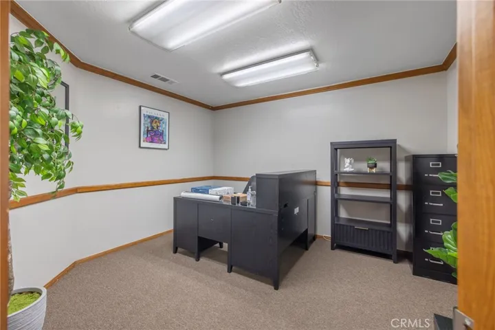 1490 W Shaw, Fresno, California 93711