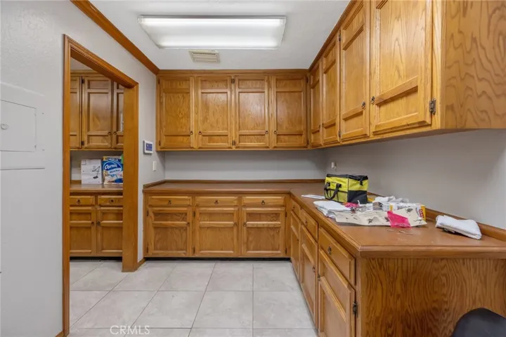 1490 W Shaw, Fresno, California 93711