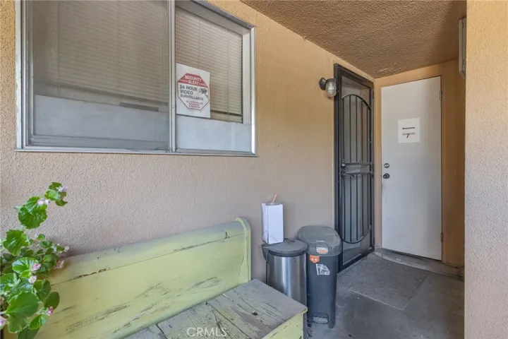 1490 W Shaw, Fresno, California 93711