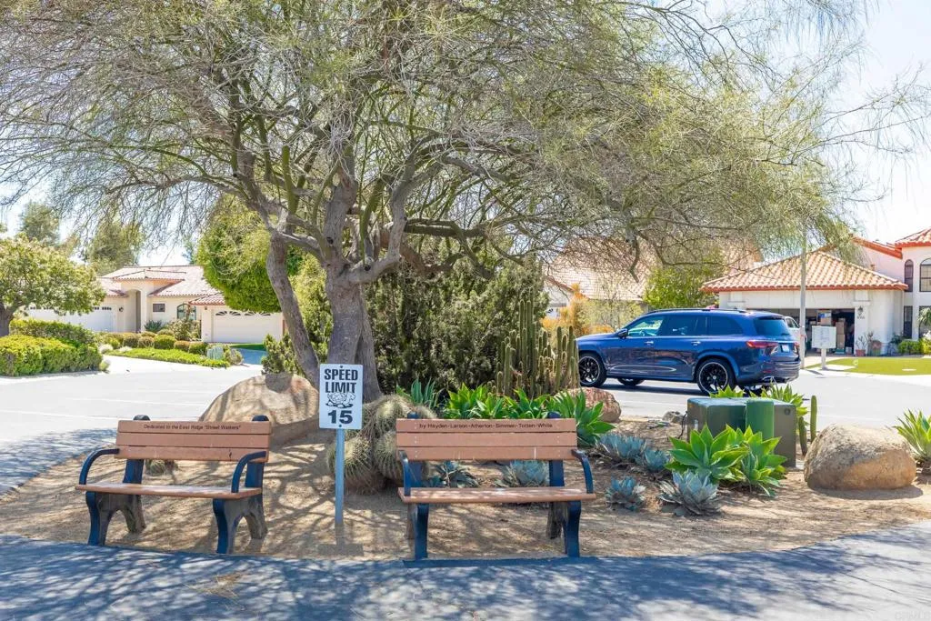 1057 Ridge Heights, Fallbrook, California 92028 home-pic-53